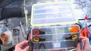 Окуневая рыбалка на шелеховских карьерах. 27.02.2024