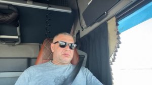 Как принудительно отпустить кабину на Вольво FH 13 . В рейс с разбитым носом.