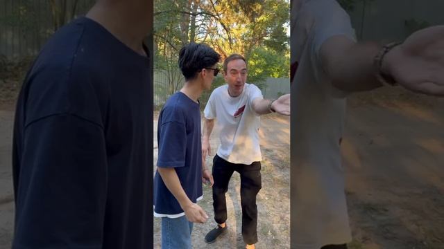 Рома Магадан - думает Единорог какает зефира🤔 - Макс Ващенко смотреть онлайн