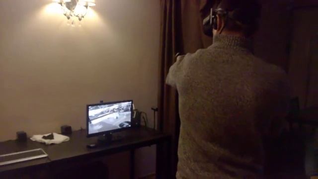 Мужик из 90х раздаёт хэдшоты в виртуальной реальности Oculus rift CV1 + Touch смотреть онлайн