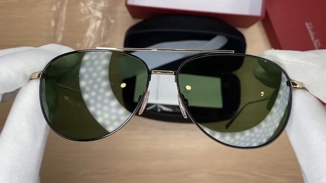 Xship.vn: Salvatore Ferragamo Black Aviator Men Sunglasses SF201S 733 60 SF201S 733 60 смотреть онлайн