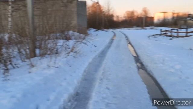 Померили ямы Ногами и уехали/Прогулка пешком/Что нового в орхоквартире/Магазин/Мартин тоже его любит