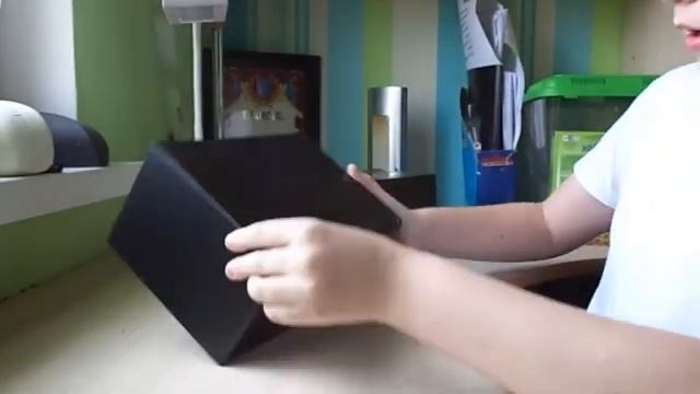 Обзор Nomi VR Box смотреть онлайн