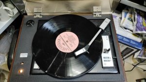 Проигрыватель Мелодия 104 Стерео 01