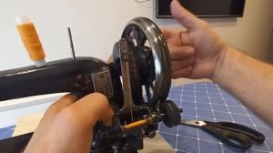 Старинная швейная машинка Gritzner