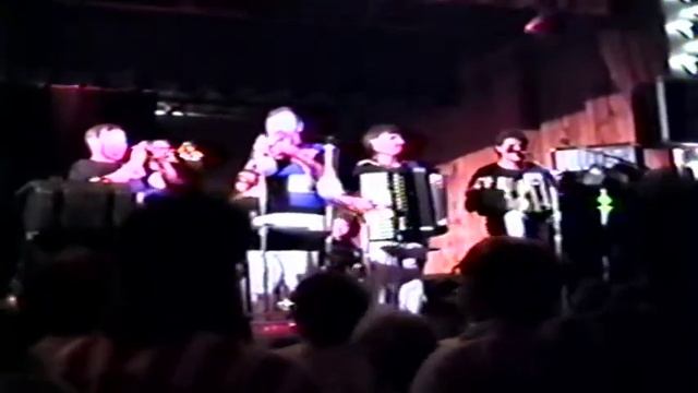 Brass Works Springs 1988 Polka A Go Go смотреть онлайн