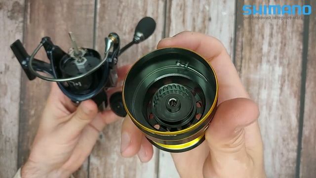 Котушка Favorite Sapphire New 4000S