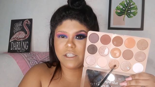 COMO PIGMENTAR SUA SOMBRA COLORIDA + GLITTER ESCOLAR AZUL / Madu Morais смотреть онлайн