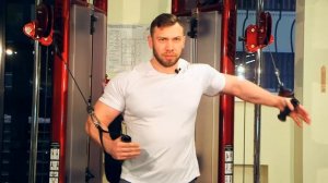 Качаем грудь. Сведение в кроссовере