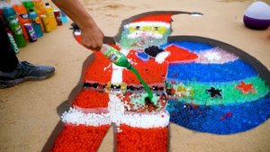 Дед Мороз с Orbeez, Coca-Cola, Fanta, Mirinda, Mtn Dew против Mentos и газированных напитков