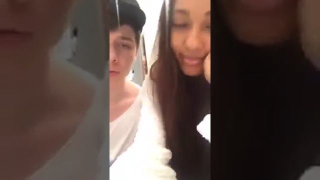 Мари Сенн и Герман Черных О Любимых Блогерах, iPhone 7 и планах на Новый Год Перископ