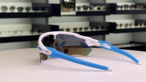 Спортивные очки под заказ! Мужские солнцезащитные очки Oakley 9208 57 – распаковка и обзор