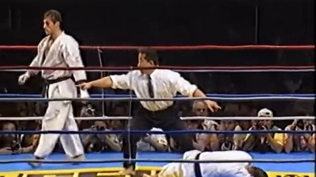 Andy hug great finish _karate_boxing_kyokushin_ смотреть онлайн