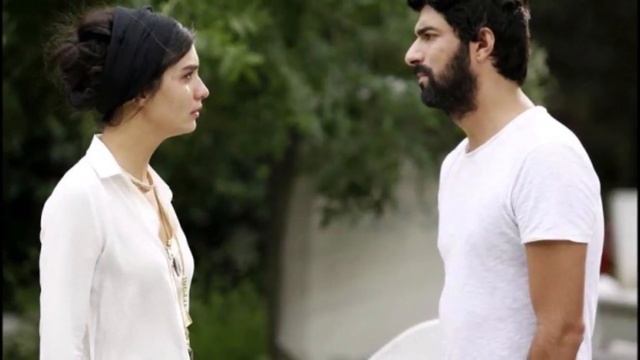 Большой сюрприз от Энгина Акюрека и Тубы Бюйюкюстюн для их фанатов! смотреть онлайн