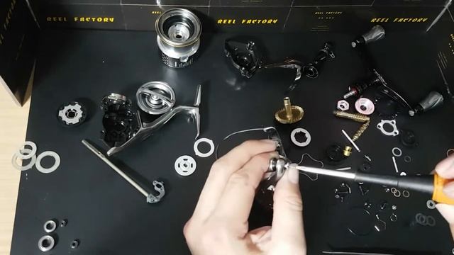 ♡릴팩토리♡ 시마노 스텔라 C3000SDHHG (SHIMANO STELLA C3000SDHHG MAINTENANCE , SPINNING REEL OVERHAUL) смотреть онлайн
