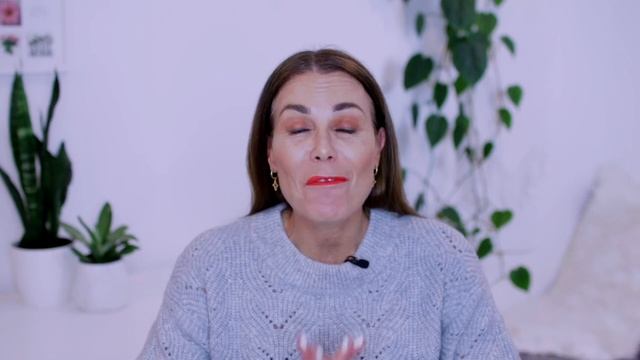 6 sunglass styles to wear now | fashion trends 2019 смотреть онлайн