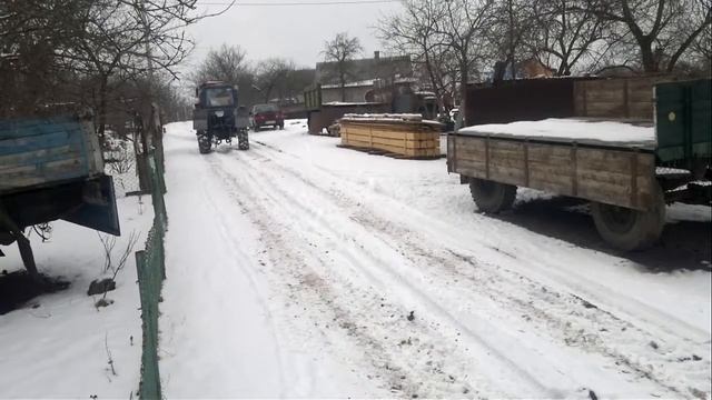 Трактора села Іллін