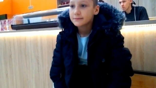 Vlog:По магазинам! Купили веселенькие носочки. + челландж☺☺☺ смотреть онлайн