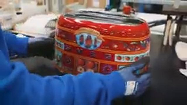 Smeg x Dolce Gabbana _ A Glimpse into Production смотреть онлайн