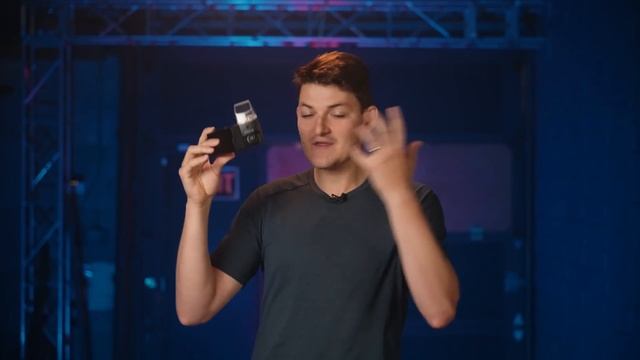 Motorcycle Smart Helmets (HUDs) are a Scam смотреть онлайн