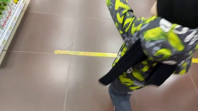 VLOG в магазине игрушек ПОКУПАЕМ ИГРУШКИ for kids DREAM TOYS