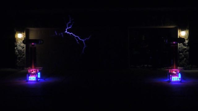 "Miami Vice Theme" on Musical Tesla coils смотреть онлайн