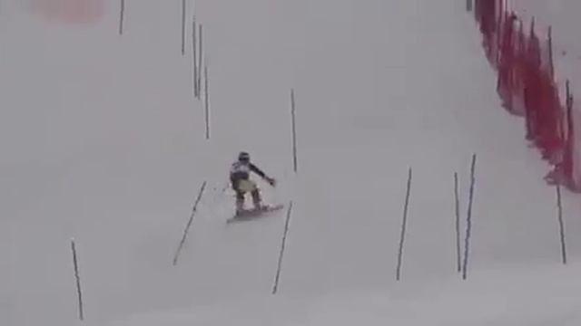 Charles Blais-Fortin Crash -- Slalom Tokyo Drift смотреть онлайн