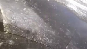 Ломаем лёд на лене