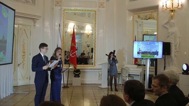 Санкт-Петербург. Академия талантов. Международная выставка "Один мяч - тысяча историй". 2017 год.