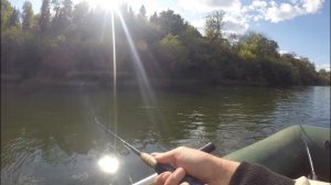 ПОЙМАЛ ОСЕННИЙ  ТРОФЕЙ | Рыбалка на спиннинг осенью