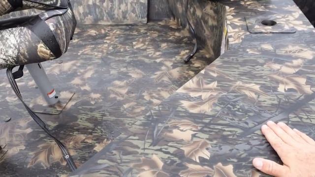 Better Than Bass Pro Shop Boats? Grizzly, Tracker? Lund 1760 PREDATOR! Best Beginner Boat?