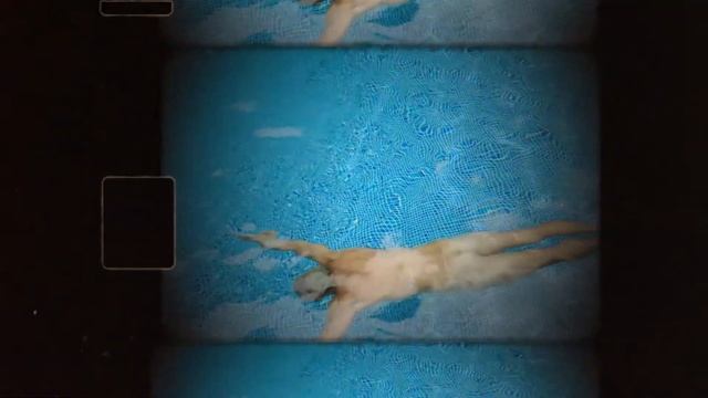 Linda Farrow SS18 Campaign; Hockney Pool смотреть онлайн