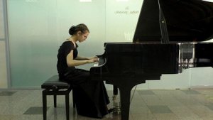 И.С. Бах Партита №2 до минор Sinfonia, Sarabande, Rondeau исп. Курдаева Мария (6 класс)