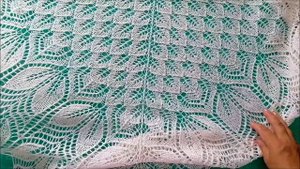 Шаль Харуни с двойной каймой. Обзор готовой работы. Как блокировала шаль.