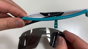 タケオ社長のDAKARA金栄堂 Youtube編 OAKLEYサングラスSUTRO LITEレンズ交換方法