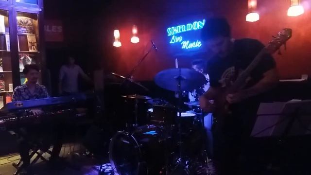 Hernan Jacinto Electric Trío: Cabrera's Blues смотреть онлайн