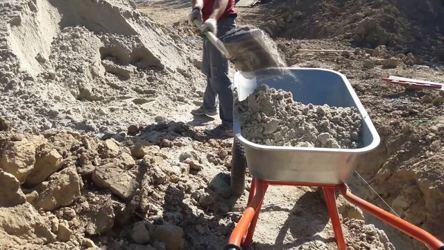 ПРОКЛАДЫВАЮ ТРУБЫ КАНАЛИЗАЦИИ СВОИМИ РУКАМИ И ПОЛУЧИЛ НЕОЖИДАННЫЙ РЕЗУЛЬТАТ!#канализациявчастномдоме