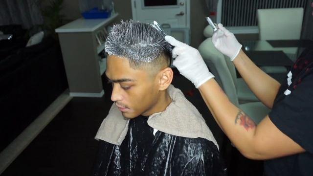 BLACK ASIAN HAIR TO BLONDE || Mens Hair смотреть онлайн