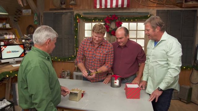 AskTOH Does Secret Santa | Ask This Old House смотреть онлайн