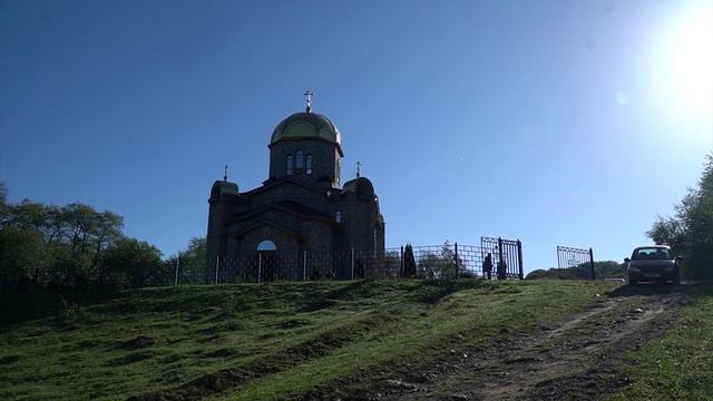 Освящение храма в Лесо-Кяфари