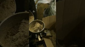 Гранулятор ГР200 в работе