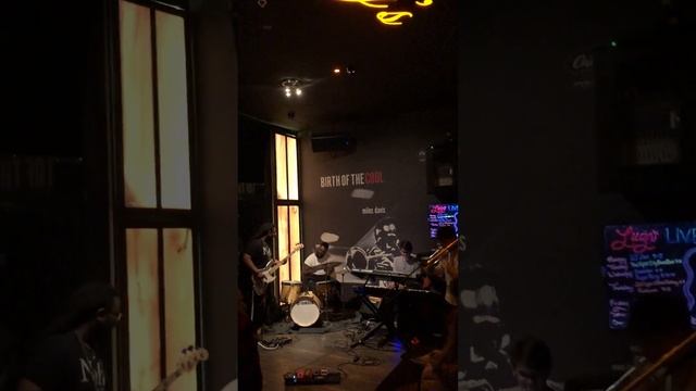 "Wussuname" The Chop Bandit Solo - Ethan Santos Collective смотреть онлайн