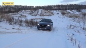 Mazda CX-5 в снегу