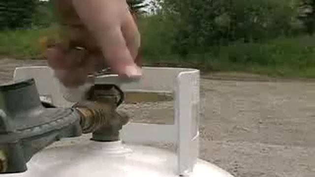 Using The Triple-Fuel Yamaha EF4500iSE Inverter Generator смотреть онлайн