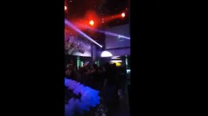 Конфетти машина в работе