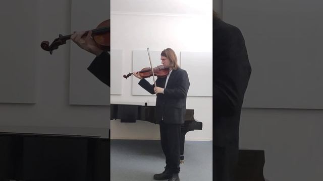 F.A.Hoffmeister, Thema with variations for Viola solo; Г.Ляшенко, "Триптих" Прелюдія. смотреть онлайн