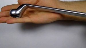 Двухсторонний накидной ключ с смещением