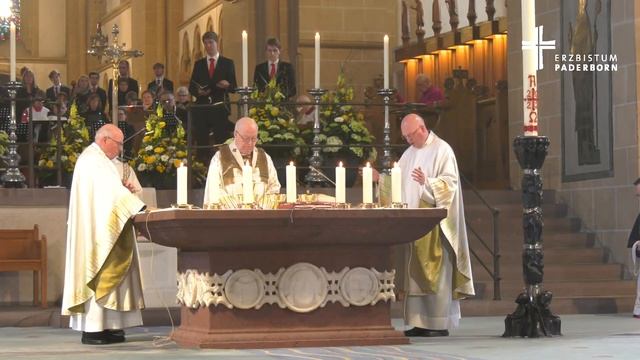 Lateinisches Pontifikalamt смотреть онлайн