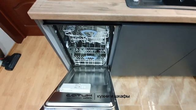 Тёмная и очень стильная кухня смотреть онлайн