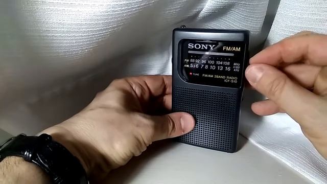 Sony ICF-S10 AM band scan смотреть онлайн